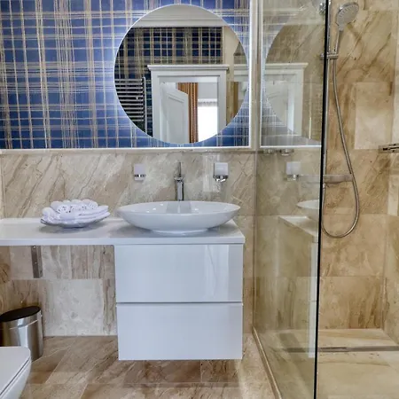 Apartament Szeredi *