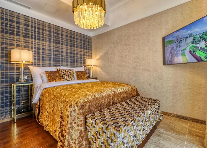 Szeredi アパート